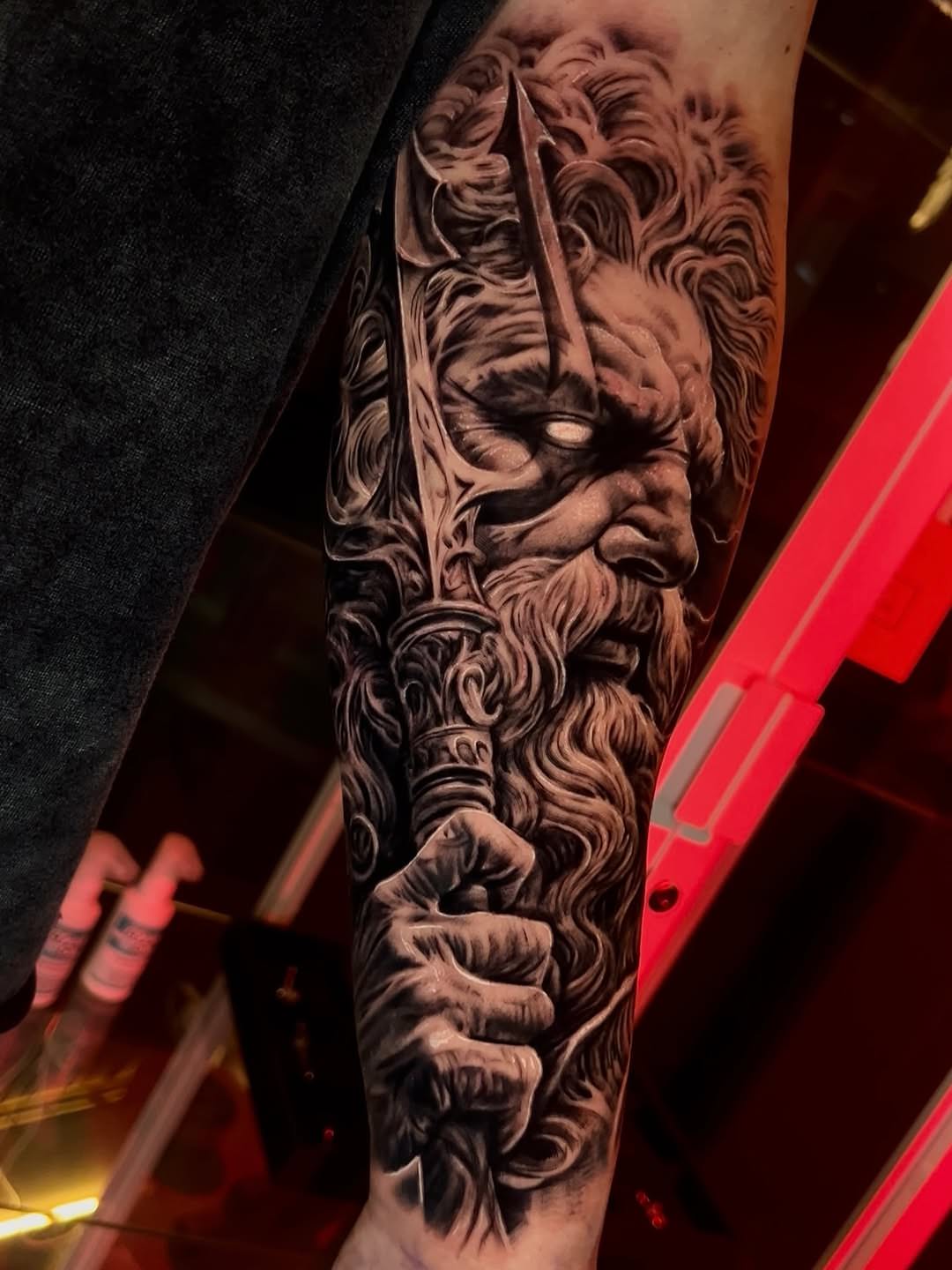 Black & Grey Tattoo 17 von TWINS-ATELIER Hamburg